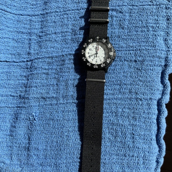 Luminox Navy Seal Watch - Picture 8 of 11